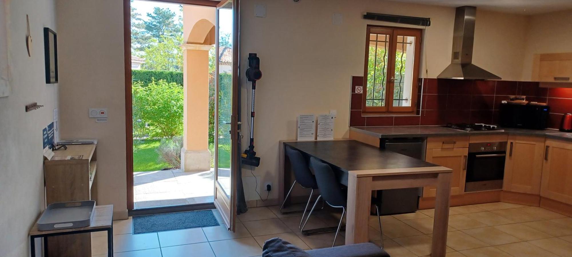 Appartement Entre Sisteron Et Gorges De La Meouge " Les Hauts De Toscane " Ribiers Luaran gambar