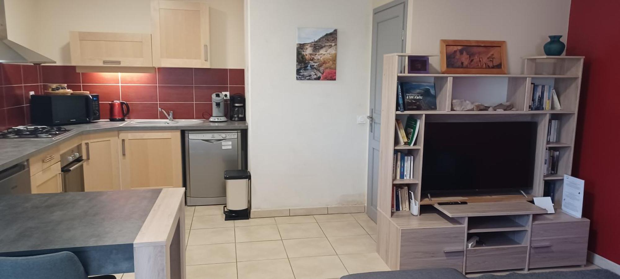 Appartement Entre Sisteron Et Gorges De La Meouge " Les Hauts De Toscane " Ribiers Luaran gambar
