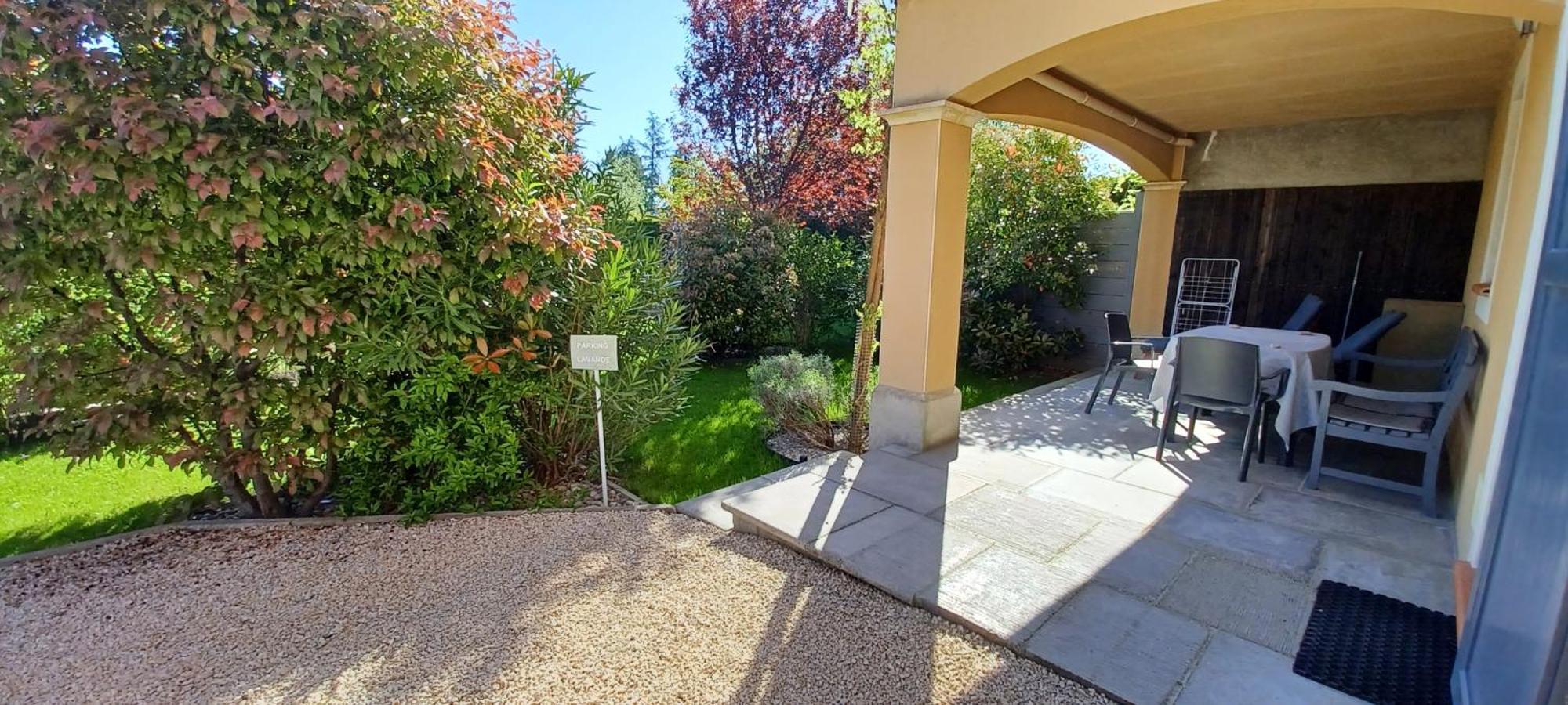Appartement Entre Sisteron Et Gorges De La Meouge " Les Hauts De Toscane " Ribiers Luaran gambar