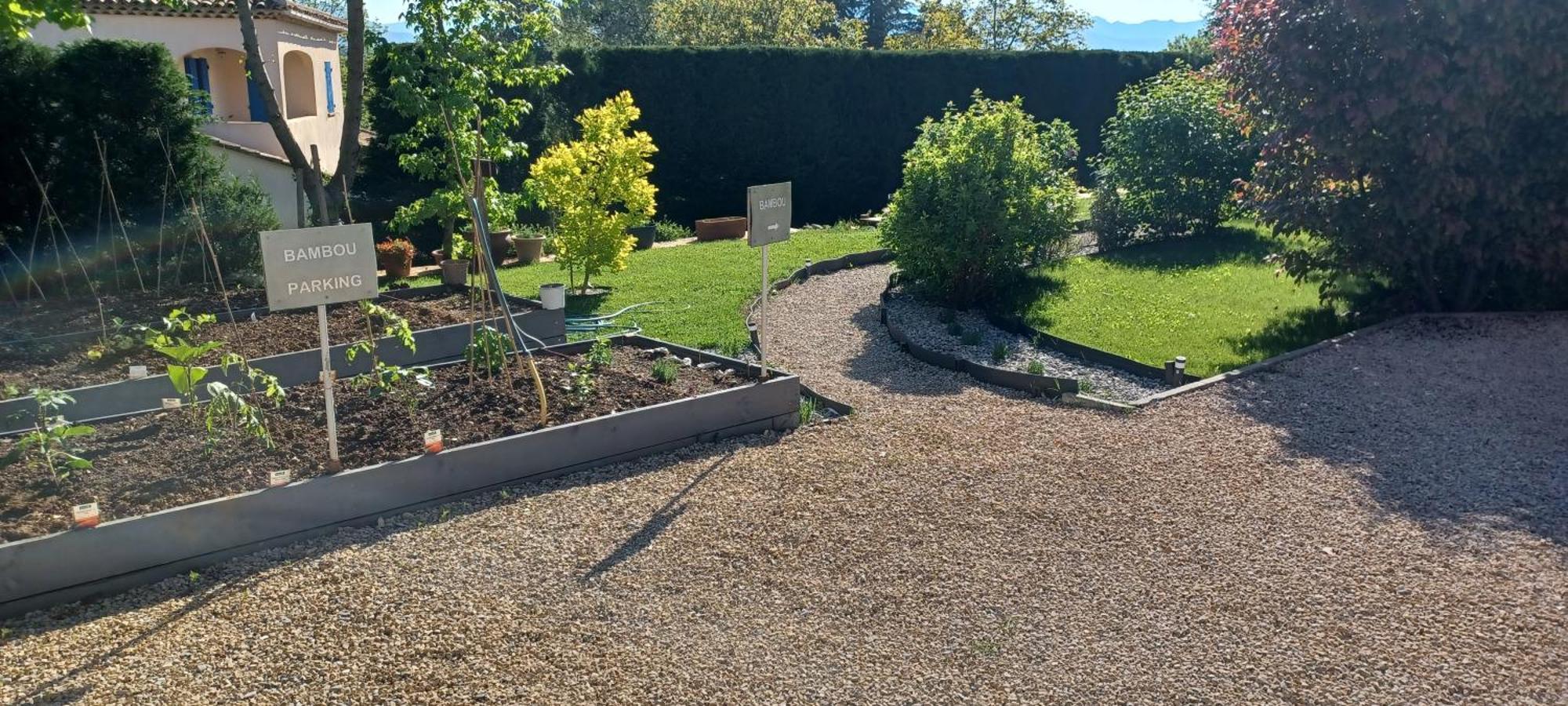 Appartement Entre Sisteron Et Gorges De La Meouge " Les Hauts De Toscane " Ribiers Luaran gambar